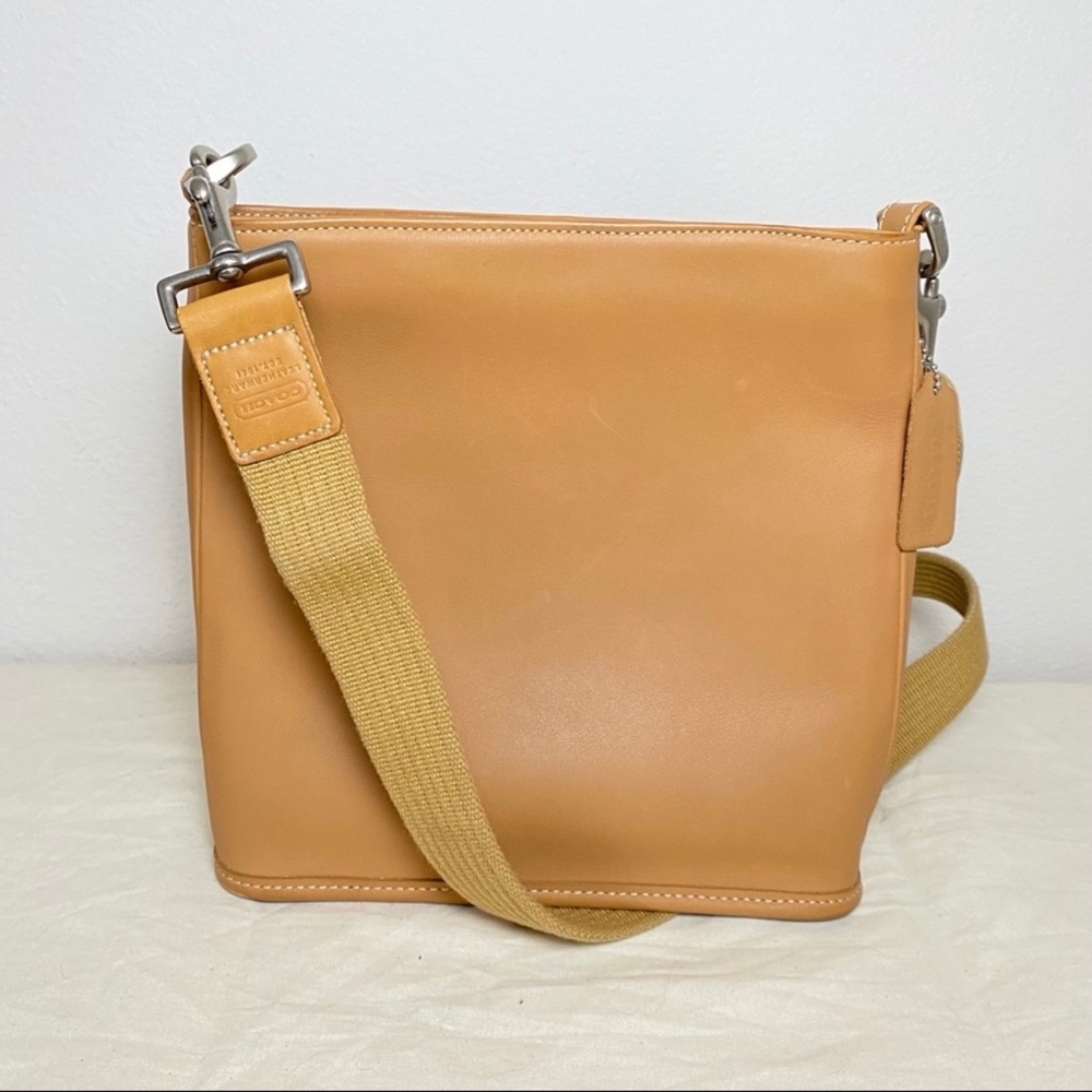 Vintage Coach Legacy Messenger Glovetanned Leather Crossbody Bag NEW